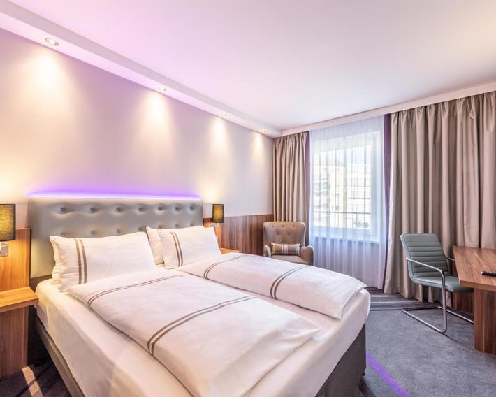 Premier Inn Düsseldorf City Centre Hotel
