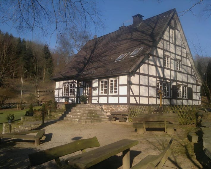 Hueseken