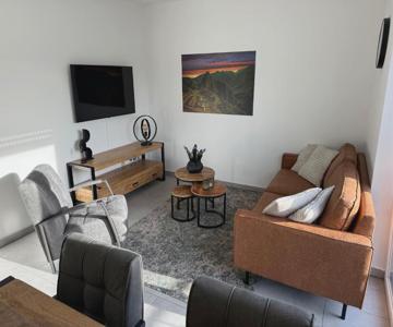 ISL Apartment 02