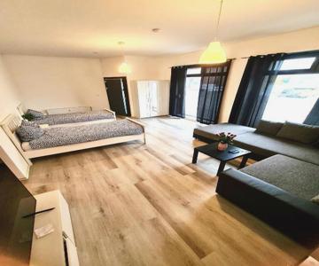 Loft Riva II - Terrasse, Smart TV, Klimaanlage, Parkplatz frei, Minibar