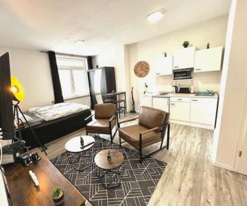 Wunderschöne City-Wohnung mit Gartennutzung Nähe Krefeld HBF