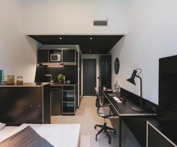Moliving
