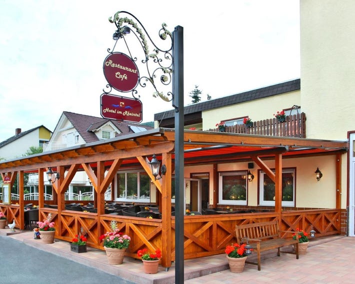 Hotel im Rheintal