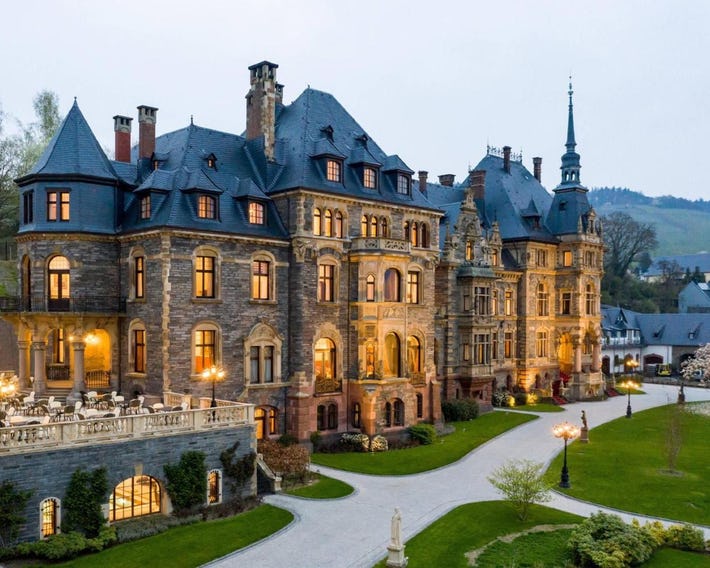 Schloss Lieser, Autograph Collection