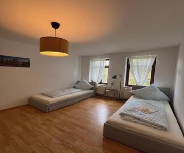 Moderne Citynahe Wohnung Mit Parkmöglichkeiten