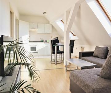 Kuschelige Dachgeschosswohnung Am Clarapark