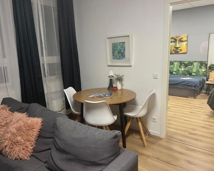 Studio 1 mit Gemeinschaftsräumen, Tiefgarage