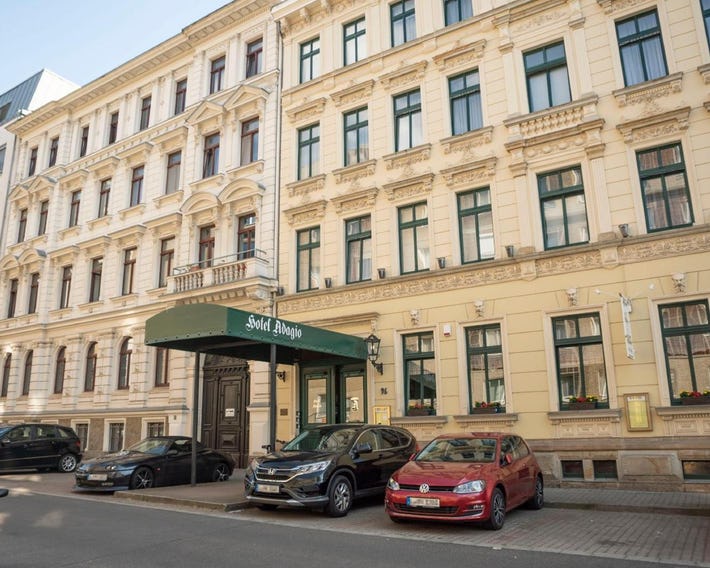 Hotel Adagio