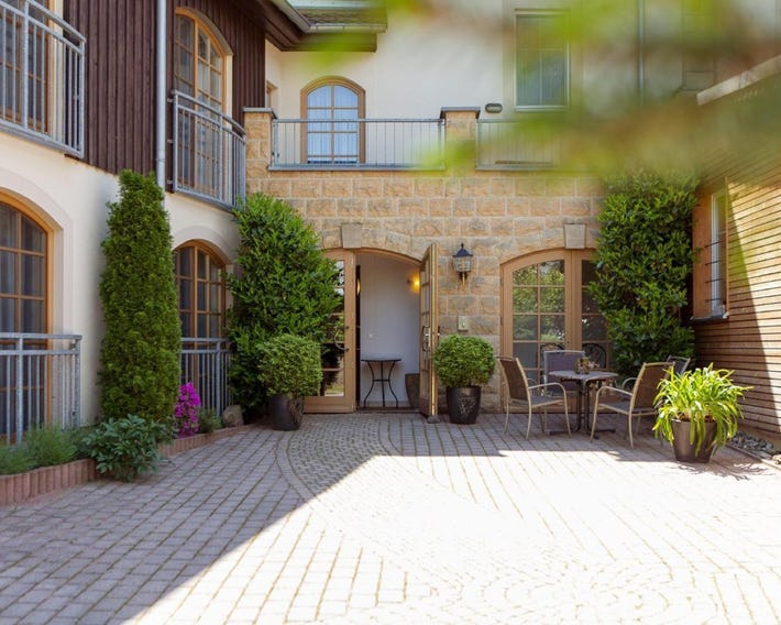Hotel & Ferienwohnungen Ettrich