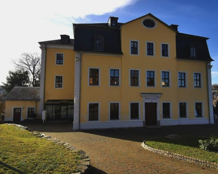 Schnorr-Villa