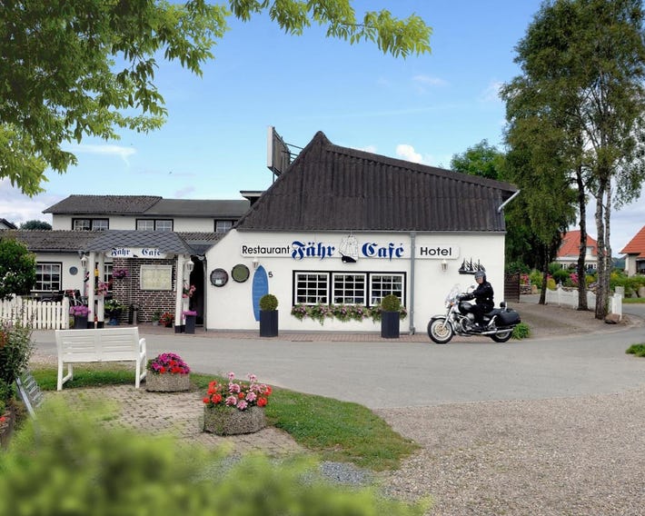 Hotel-Restaurant Faehr-Cafe