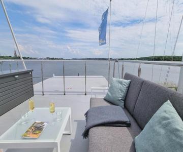 Hausboot Aava