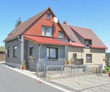 Einladende Ferienwohnung mit Garten