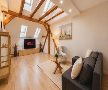 YFB I 130m2 Designwohnung mit 2 Bädern