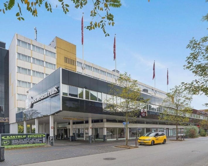 Best Western Plus Airport Hotel
