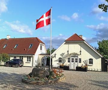 Braendekilde Bed & Breakfast