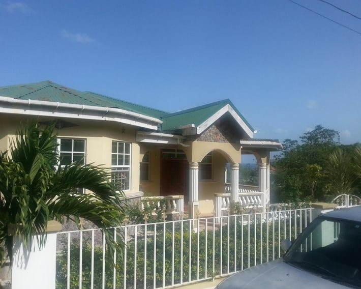 Corosol Apartments