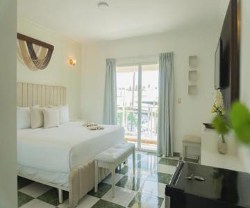 Green Coast Hotel