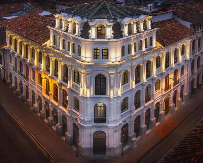 Parc Royal Suites Hotel