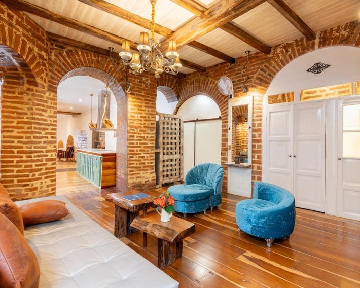 Old Town Quito Suites