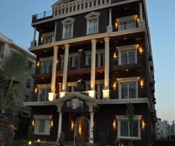 Luxury Towers Host