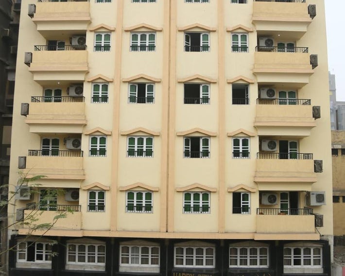 Happy City Hotel