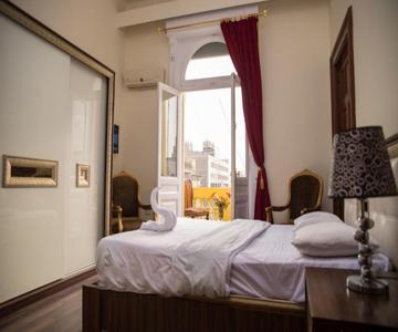 Hotel Grand Royal