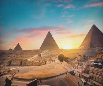 Mondy Pyramids View