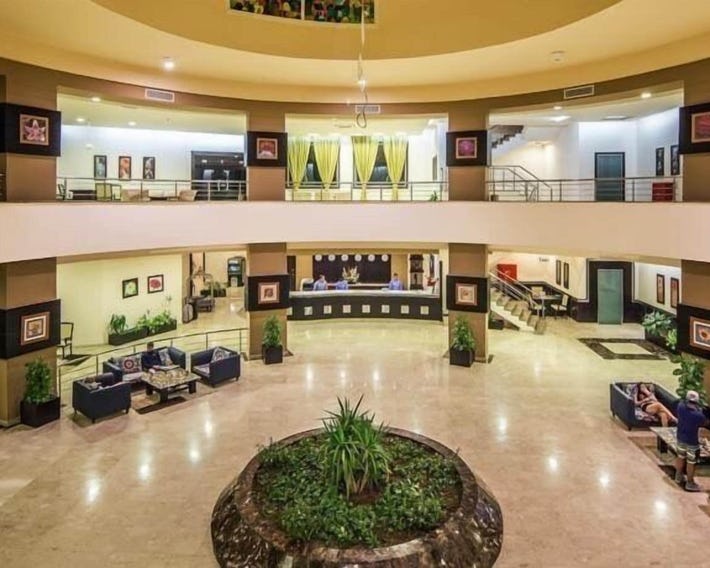 El Karma Aqua Beach Resort