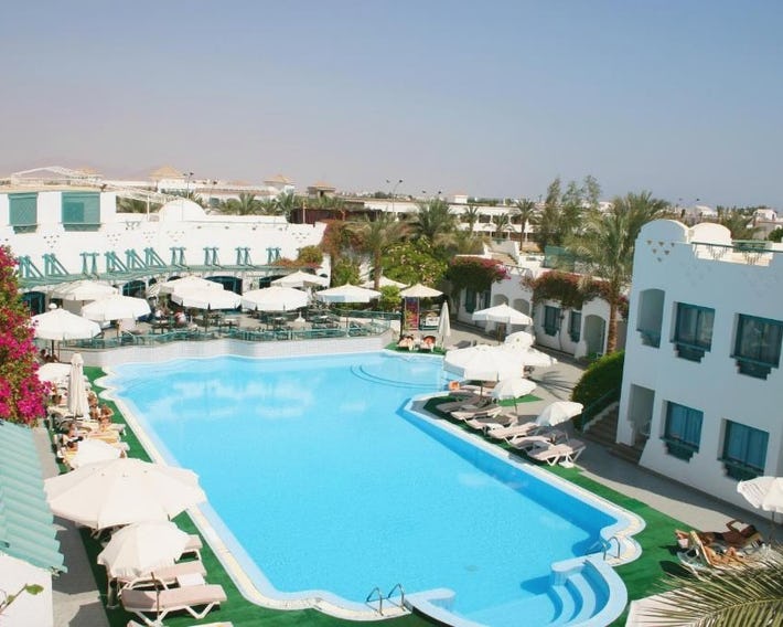Falcon Hills Hotel