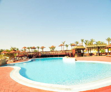 Dessole Nesco Waves Resort