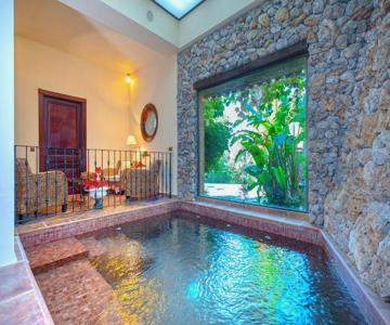 Casa Flores con Piscina interior climatizada