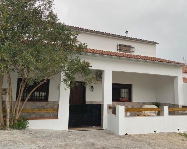 Casa Adelfa
