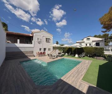 Chalet el Lagar