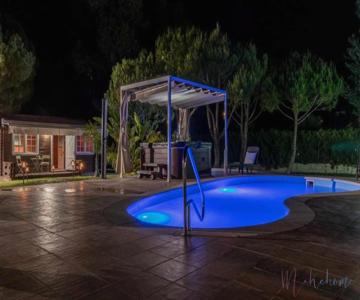 Bungalow Espectacular Garaje Piscina Y Jacuzzi