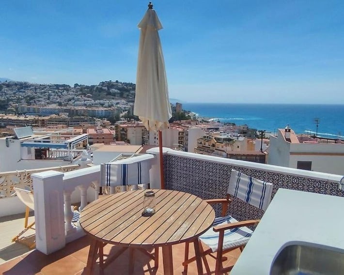 Casa céntrica con terraza y patio