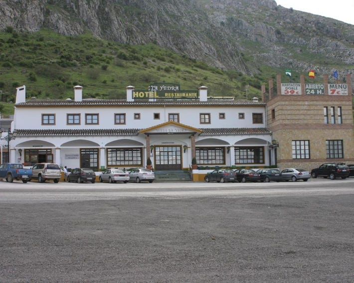 Hotel La Yedra