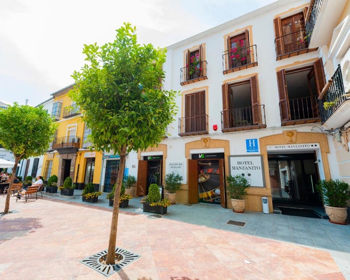 Hotel Manzanito