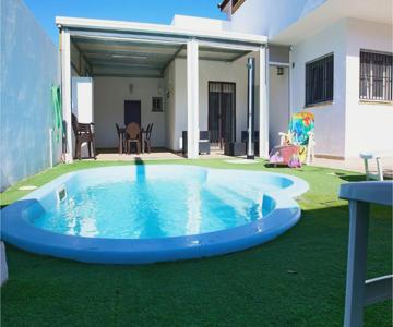 Awesome Home In Barbate With Wifi
