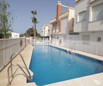 Encantadora casa Benajarafe