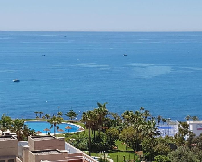 Frente al mar