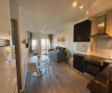 Apt céntrico con vistas, recep 24 hs, consultar piscinas
