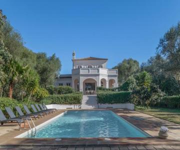 Villa Eagle