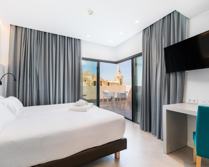 Dormos Hotel
