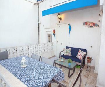 Cadizz - El Faro del Manteca - Terraza privada barrio de la Viña - La Caleta