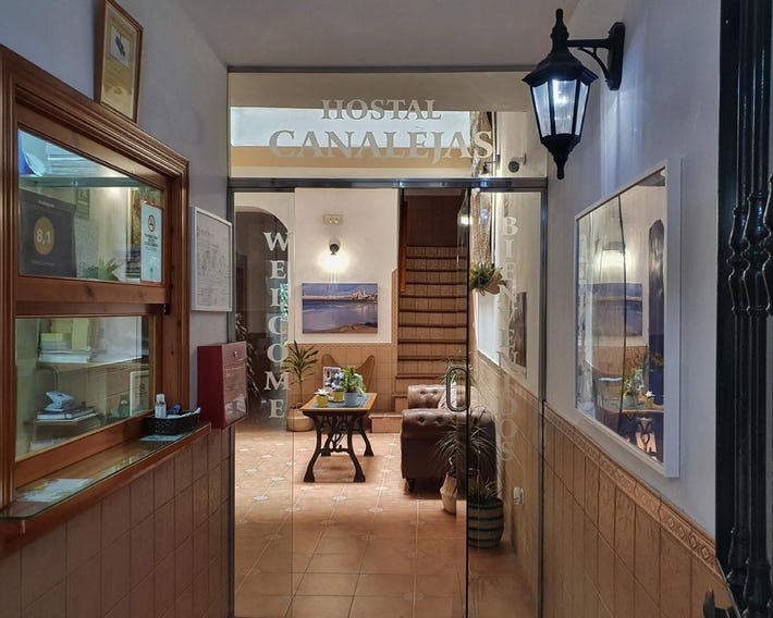 Hostal Canalejas
