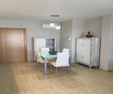 Apartamento nuevo en pleno centro.