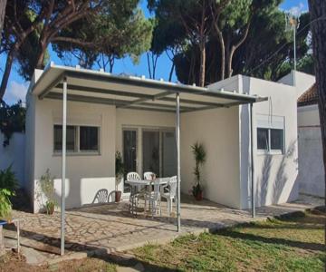 Chalet Con Piscina Rana Verde