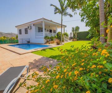Cubo´s Finca Mis Seis Soles