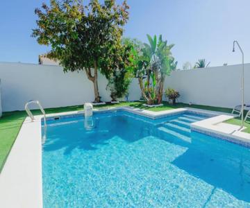 Moon Villa Conil con piscina